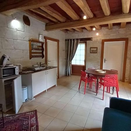 Villa Le Logis De La Tour Loudun Esterno foto