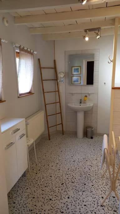 Villa Le Logis De La Tour Loudun Esterno foto